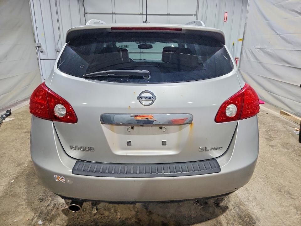 Photo 6 from auction – 2011 NISSAN ROGUE with VIN JN8AS5MV9BW668157