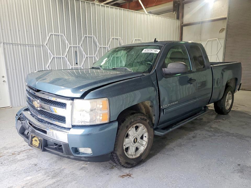 CHEVROLET SILVERADO 2009 with VIN 1GCEK29079Z182643 - Photo from auction