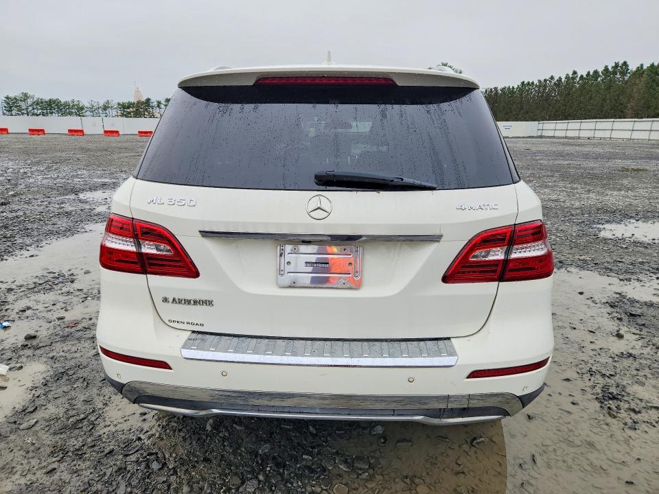 Photo 6 from auction – 2013 MERCEDES-BENZ ML with VIN 4JGDA5HB2DA195242