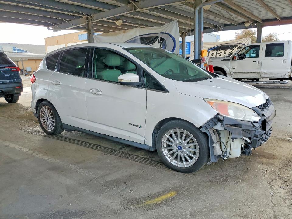 Фото 4 с аукциона – 2015 FORD C-MAX с VIN 1FADP5BU0FL121070