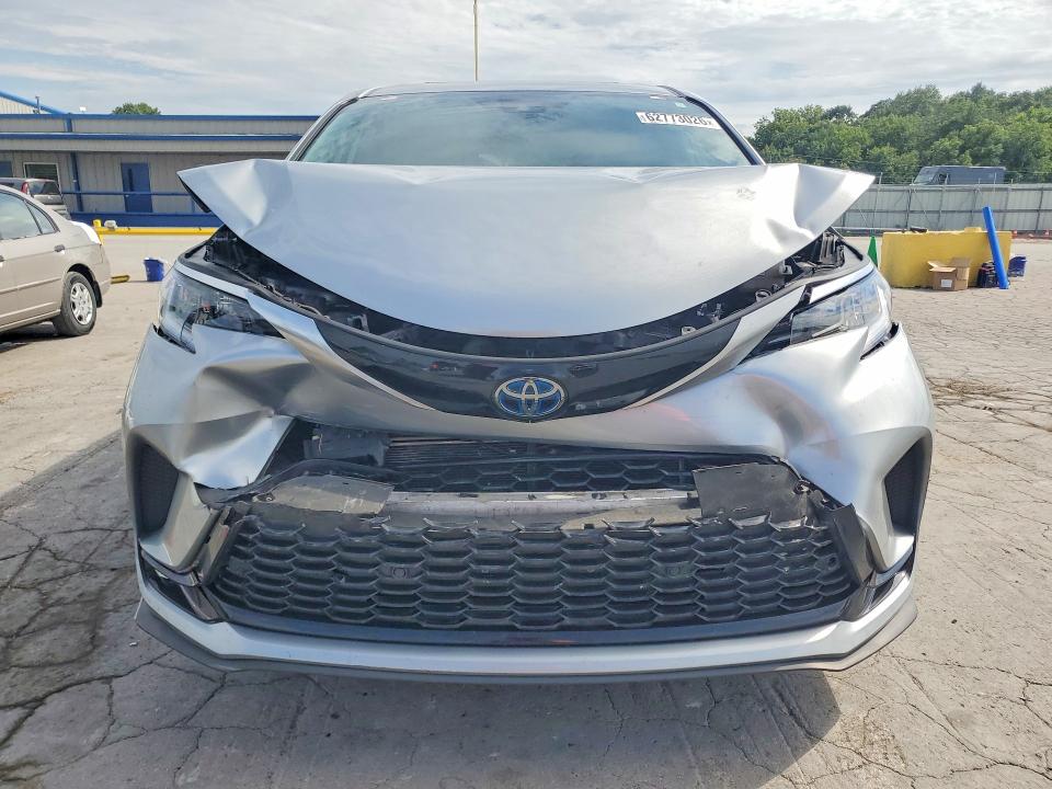 Photo 5 from auction – 2021 TOYOTA SIENNA with VIN 5TDDRKEC8MS059032