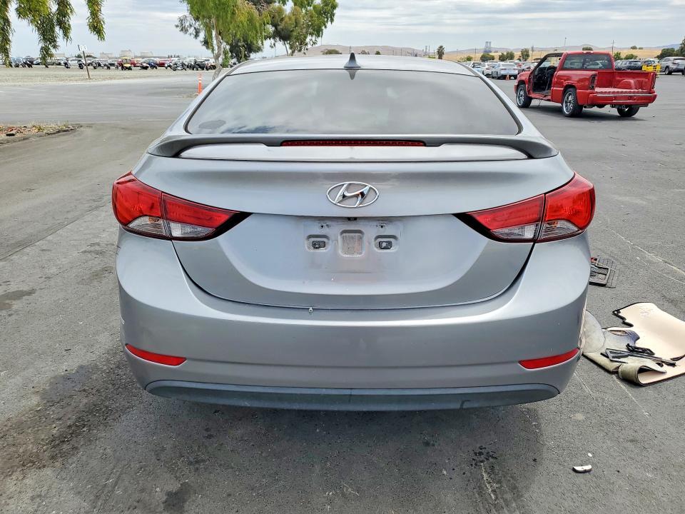 Photo 6 from auction – 2015 HYUNDAI ELANTRA with VIN KMHDH4AE2FU224508