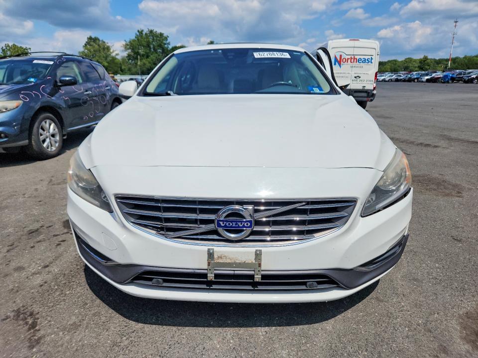 Photo 5 from auction – 2016 VOLVO S60 with VIN LYV402FK9GB108166