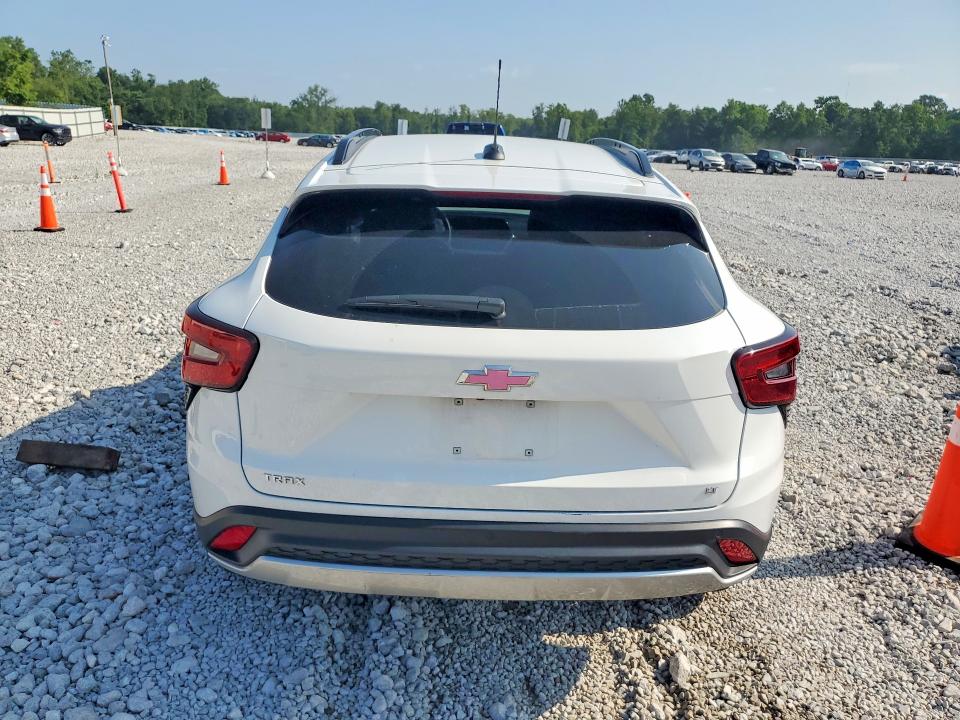 Photo 6 from auction – 2025 CHEVROLET TRAX with VIN KL77LHEP8SC068877