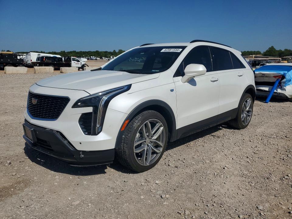 CADILLAC XT4 2019 with VIN 1GYFZFR44KF213780 - Photo from auction