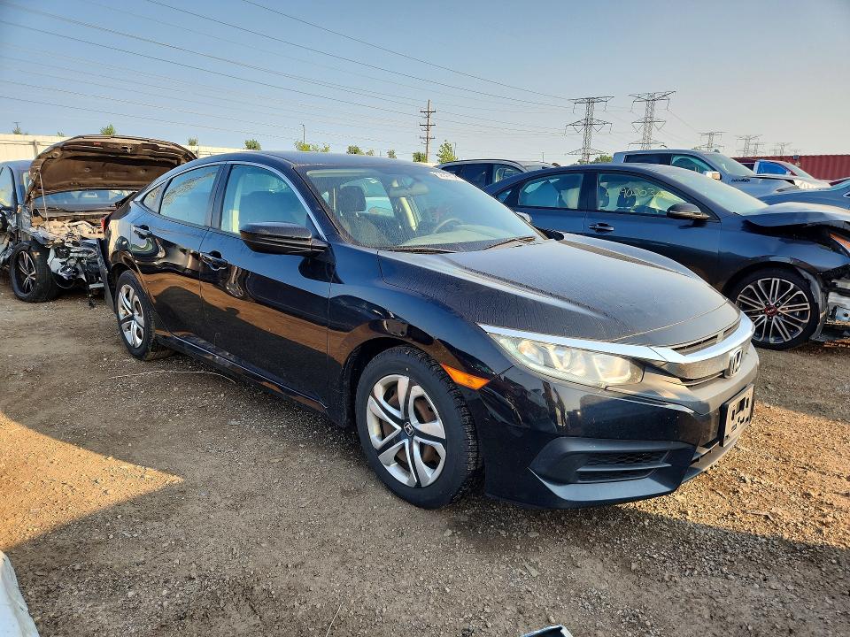 Photo 4 from auction – 2016 HONDA CIVIC with VIN 19XFC2F59GE029403