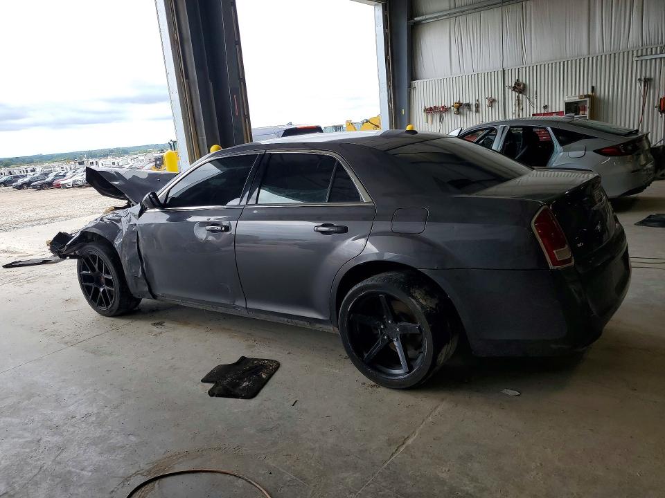 Photo 2 from auction – 2013 CHRYSLER 300 with VIN 2C3CCAGT8DH567539