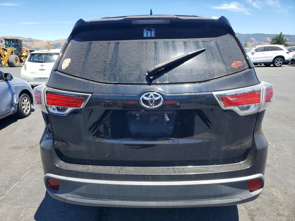 Photo 6 from auction – 2015 TOYOTA HIGHLANDER with VIN 5TDJKRFH4FS097368