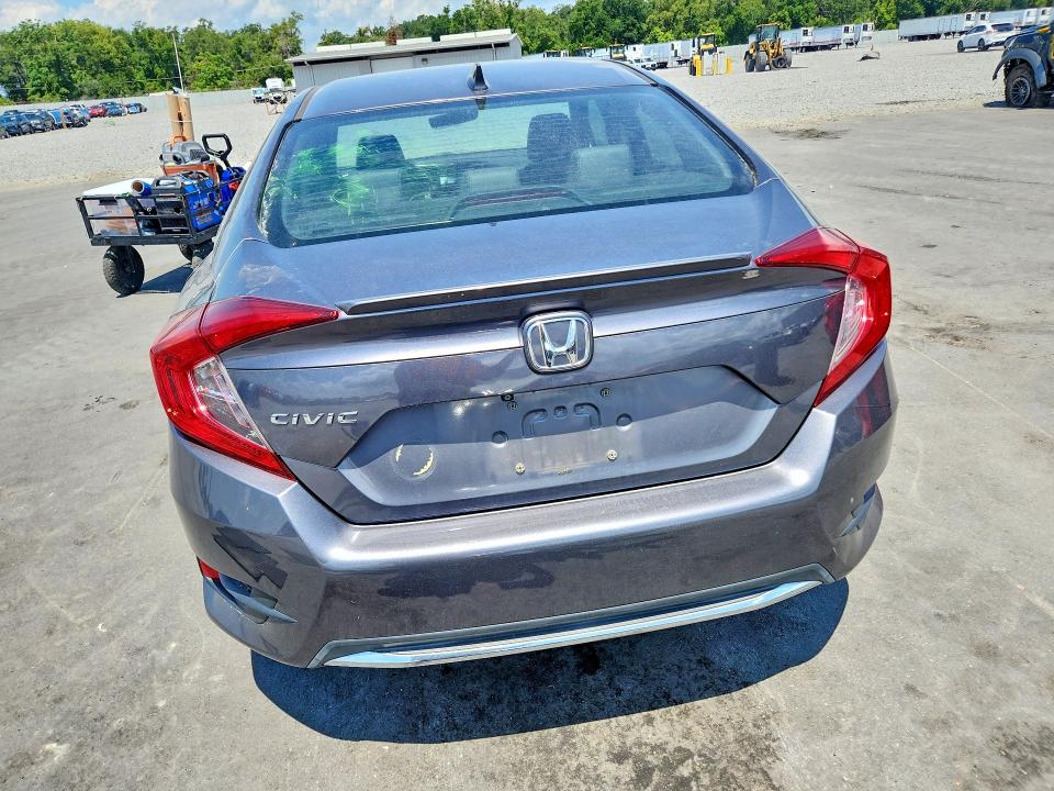 Photo 6 from auction – 2019 HONDA CIVIC with VIN 19XFC1F79KE008975