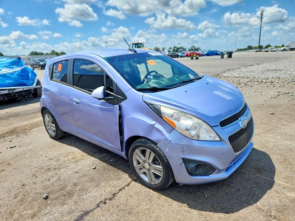 Photo 4 from auction – 2015 CHEVROLET SPARK with VIN KL8CD6S97FC777405