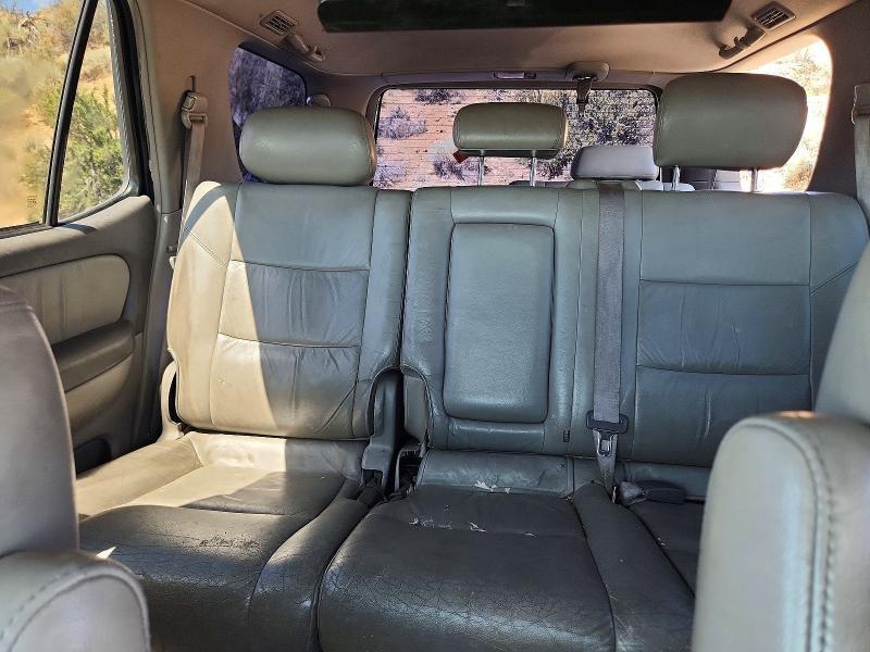 Photo 10 from auction – 2002 TOYOTA SEQUOIA with VIN 5TDBT48A82S080944