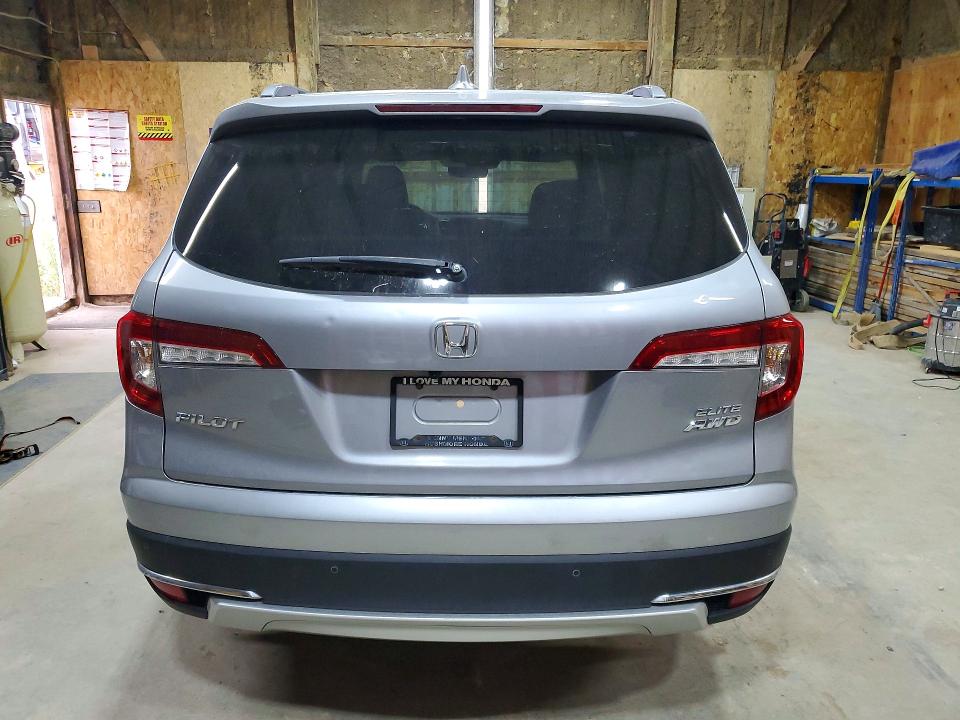Photo 6 from auction – 2022 HONDA PILOT with VIN 5FNYF6H03NB098572