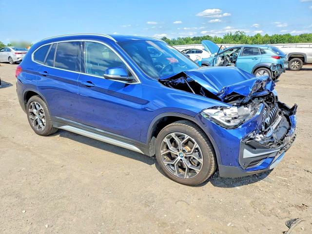 Photo 4 from auction – 2022 BMW X1 with VIN WBXJG9C05N5V20532