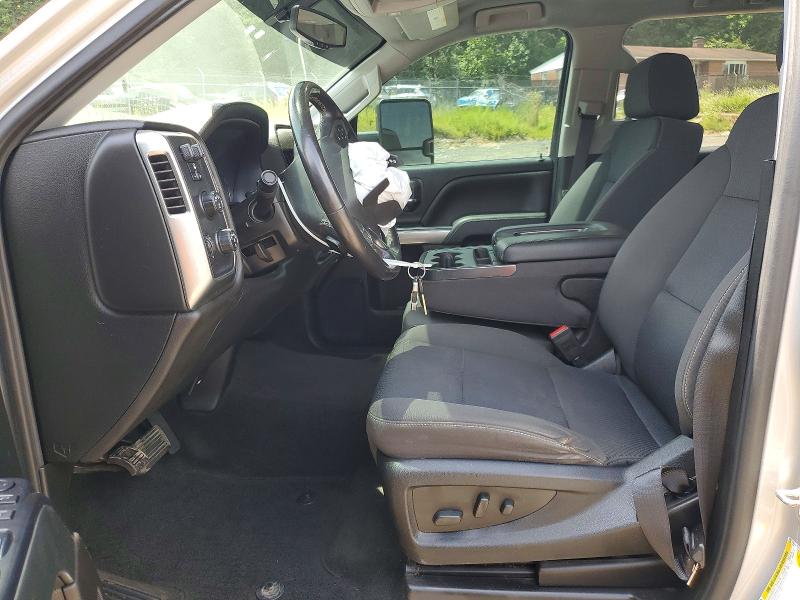 Photo 7 from auction – 2018 CHEVROLET SILVERADO with VIN 1GCUKREC0JF161983