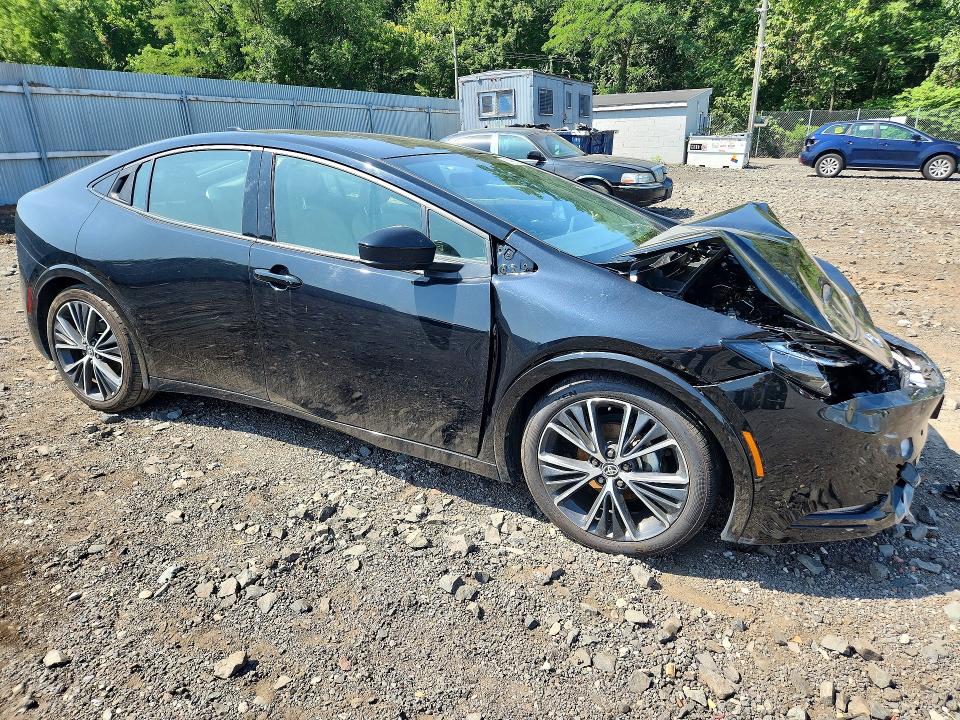 Zdjęcie 4 z aukcji – 2025 TOYOTA PRIUS z VIN JTDACAAU7S3051824