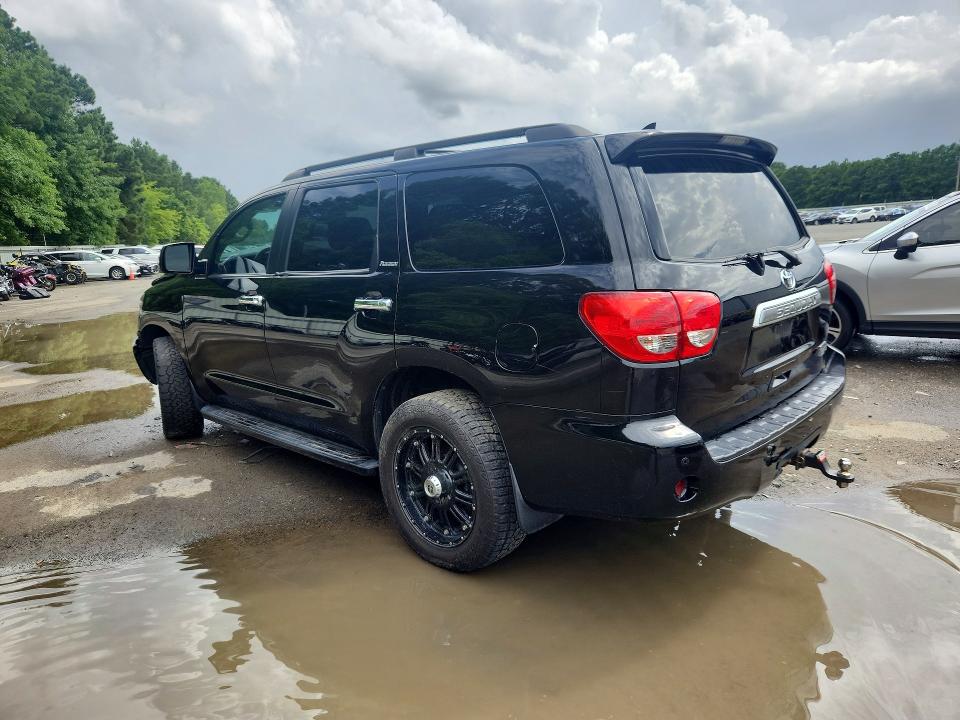 Photo 2 from auction – 2011 TOYOTA SEQUOIA with VIN 5TDYY5G13BS034134