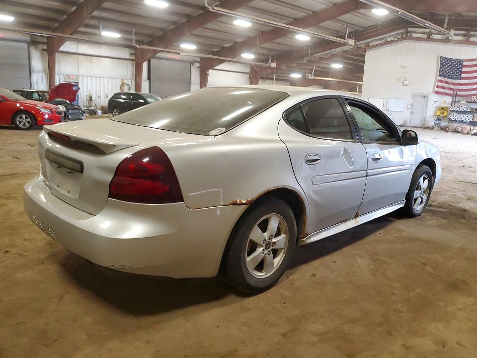 Photo 3 from auction – 2005 PONTIAC GRAND PRIX with VIN 2G2WP522151318758
