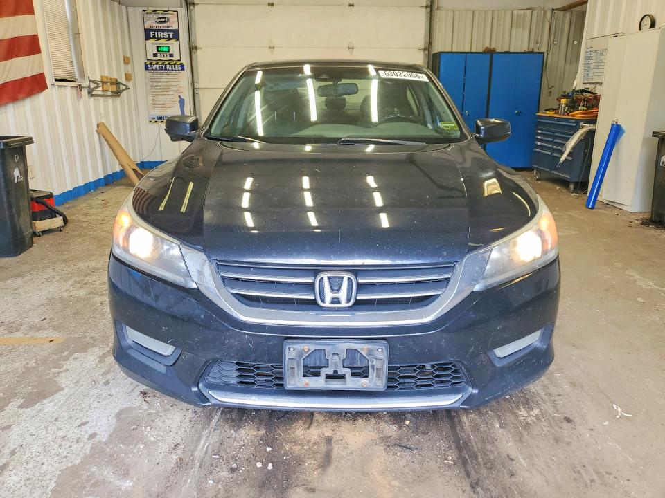 Photo 5 from auction – 2013 HONDA ACCORD with VIN 1HGCR2F8XDA283763