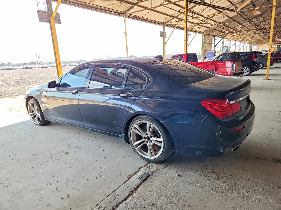 Photo 2 from auction – 2012 BMW 750 with VIN WBAKB8C52CC964544