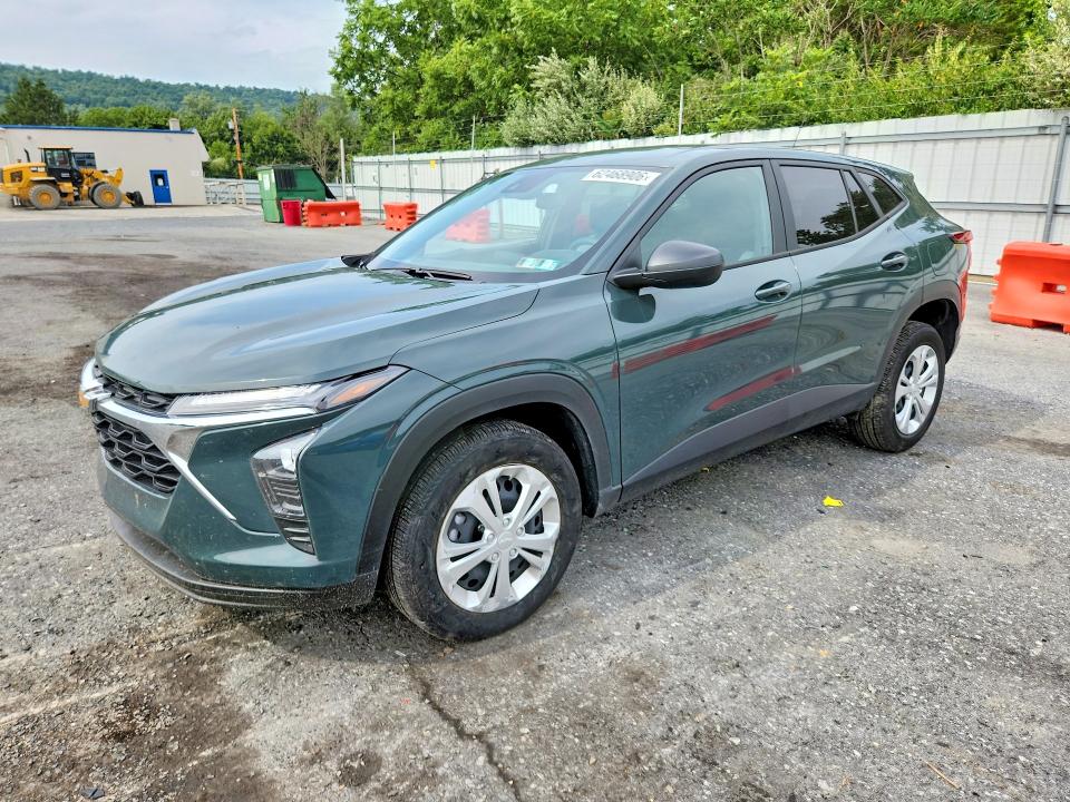 CHEVROLET TRAX 2025 with VIN KL77LFEP4SC168544 - Photo from auction
