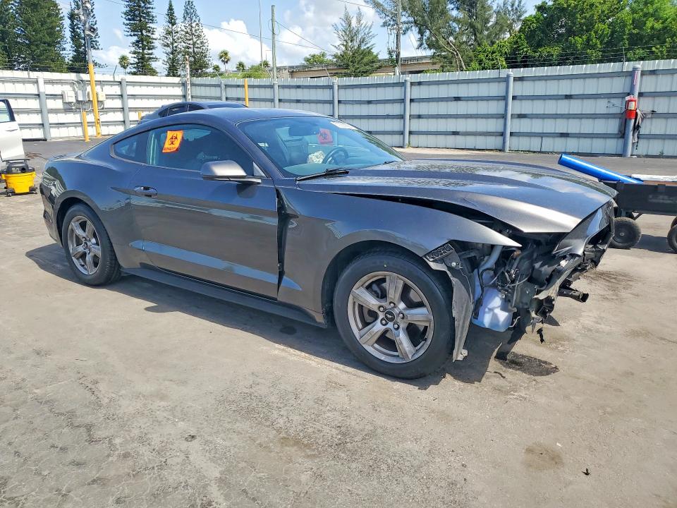 Photo 4 from auction – 2017 FORD MUSTANG with VIN 1FA6P8AM3H5202373