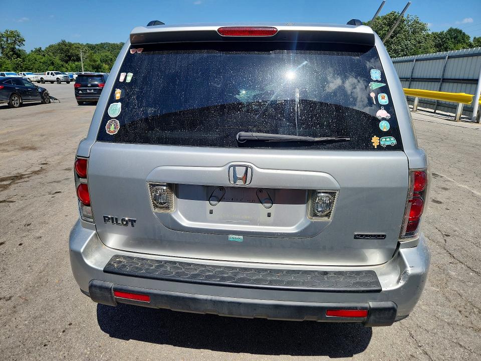 Photo 6 from auction – 2006 HONDA PILOT with VIN 2HKYF18586H560092