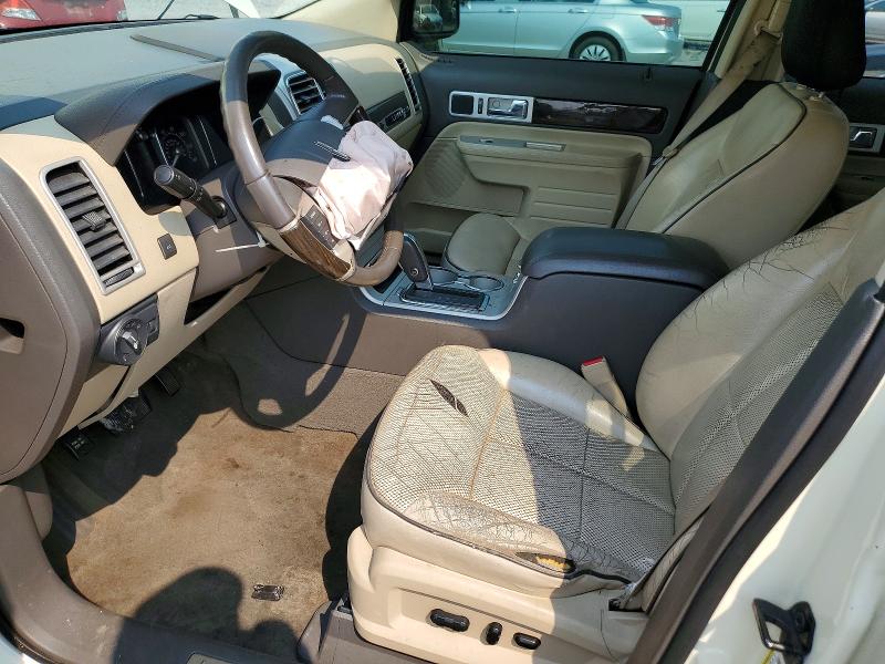 Photo 7 from auction – 2008 LINCOLN MKX with VIN 2LMDU68C68BJ20841