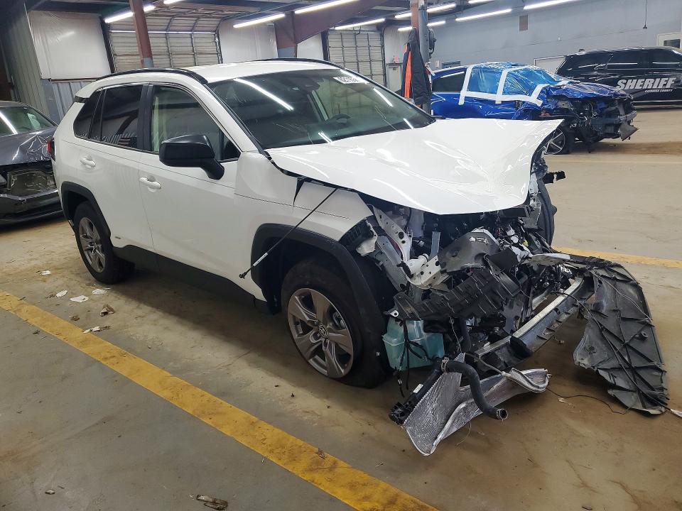 Foto 4 de la subasta – 2025 TOYOTA RAV4 con VIN JTMLWRFV9SD605598