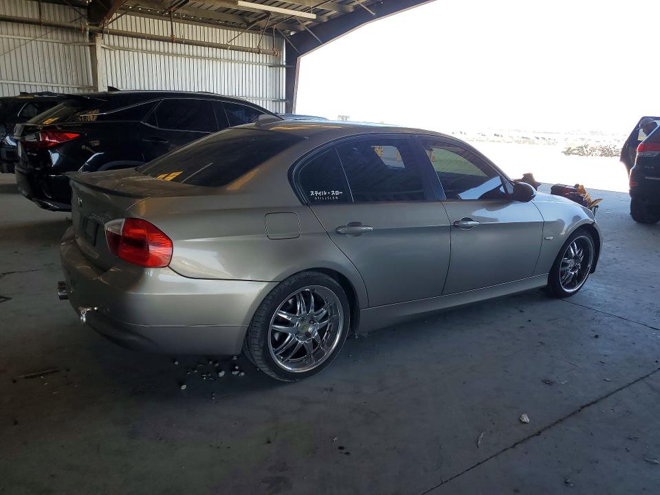 Photo 3 from auction – 2008 BMW 328 with VIN WBAVA37518NL53722