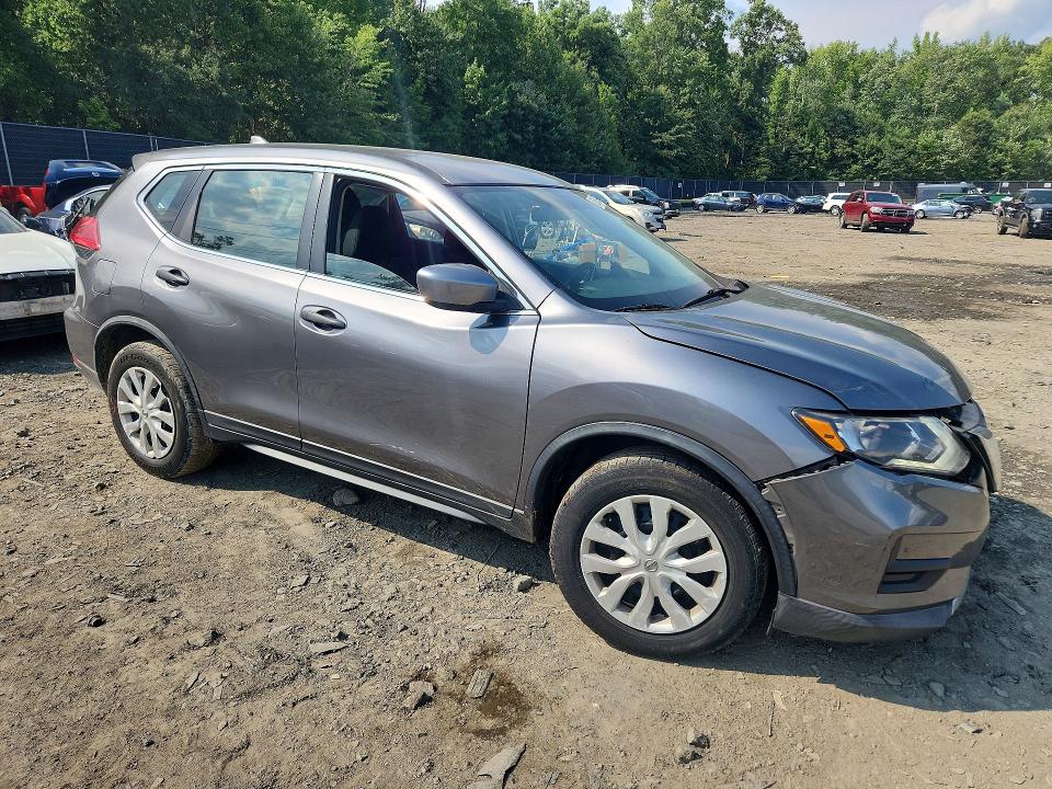 Photo 4 from auction – 2017 NISSAN ROGUE with VIN KNMAT2MT9HP575910