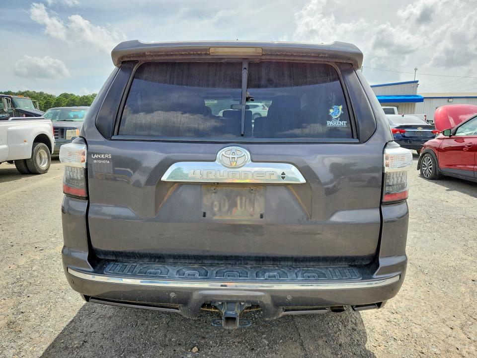 Photo 6 from auction – 2015 TOYOTA 4RUNNER with VIN JTEZU5JR4F5096261