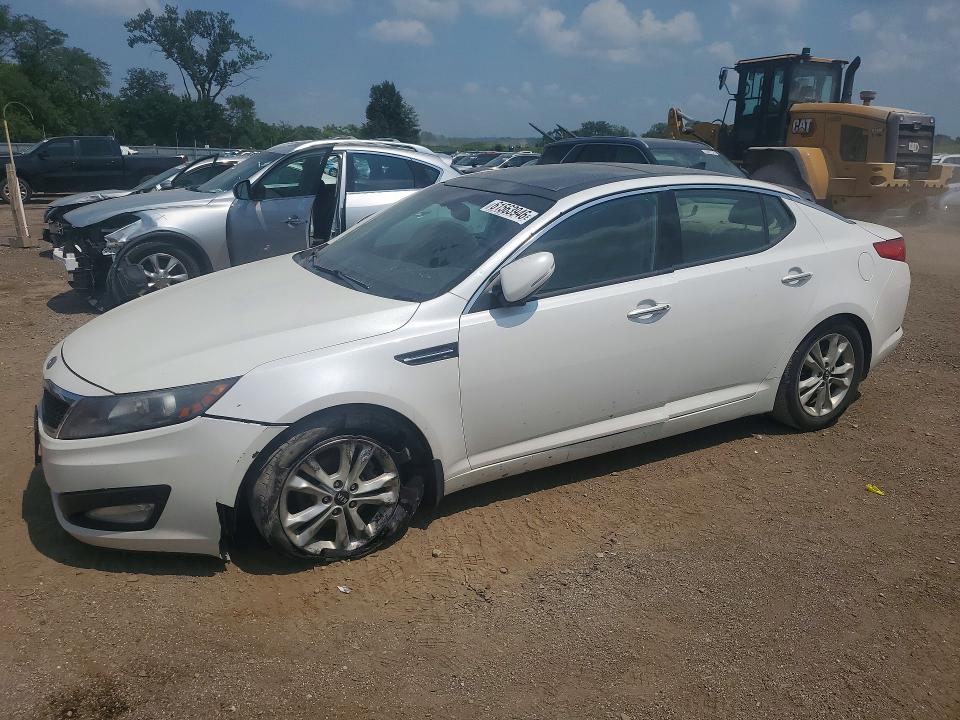 KIA OPTIMA 2011 with VIN KNAGN4A7XB5057599 - Photo from auction