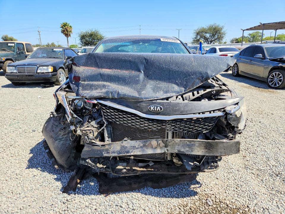 Photo 5 from auction – 2016 KIA OPTIMA with VIN 5XXGT4L10GG103686