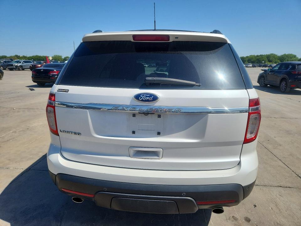 Photo 6 from auction – 2011 FORD EXPLORER with VIN 1FMHK7F88BGA07075