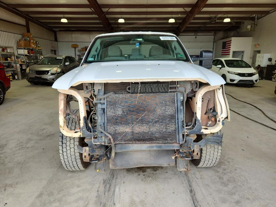 Photo 5 from auction – 2014 FORD F250 with VIN 1FT7W2B62EEA94743