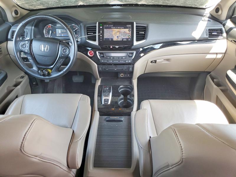 Photo 8 from auction – 2016 HONDA PILOT with VIN 5FNYF6H90GB044356