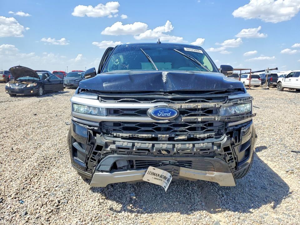 Photo 5 from auction – 2022 FORD EXPEDITION with VIN 1FMJU1HT4NEA55229