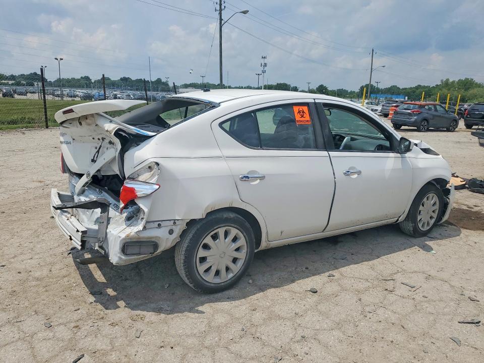 Photo 3 from auction – 2018 NISSAN VERSA with VIN 3N1CN7AP4JL855276