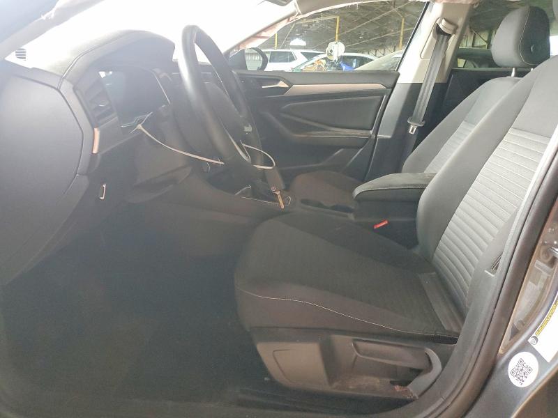 Photo 7 from auction – 2024 VOLKSWAGEN JETTA with VIN 3VW5M7BU5RM022442