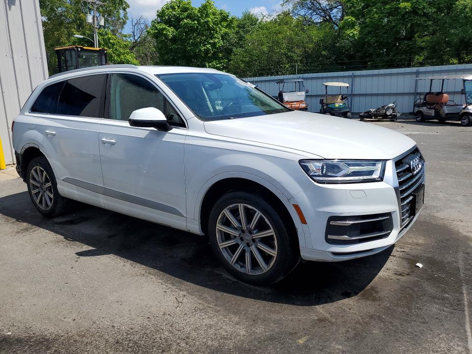 Photo 4 from auction – 2018 AUDI Q7 with VIN WA1LHAF78JD044350