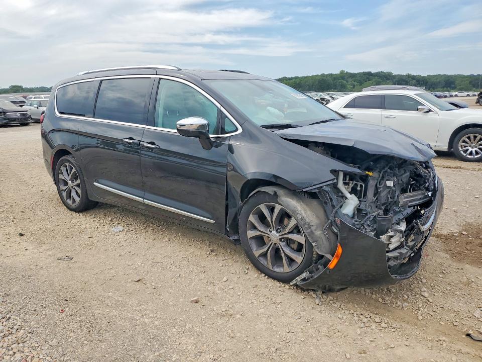 Photo 4 from auction – 2017 CHRYSLER PACIFICA with VIN 2C4RC1GG3HR643483