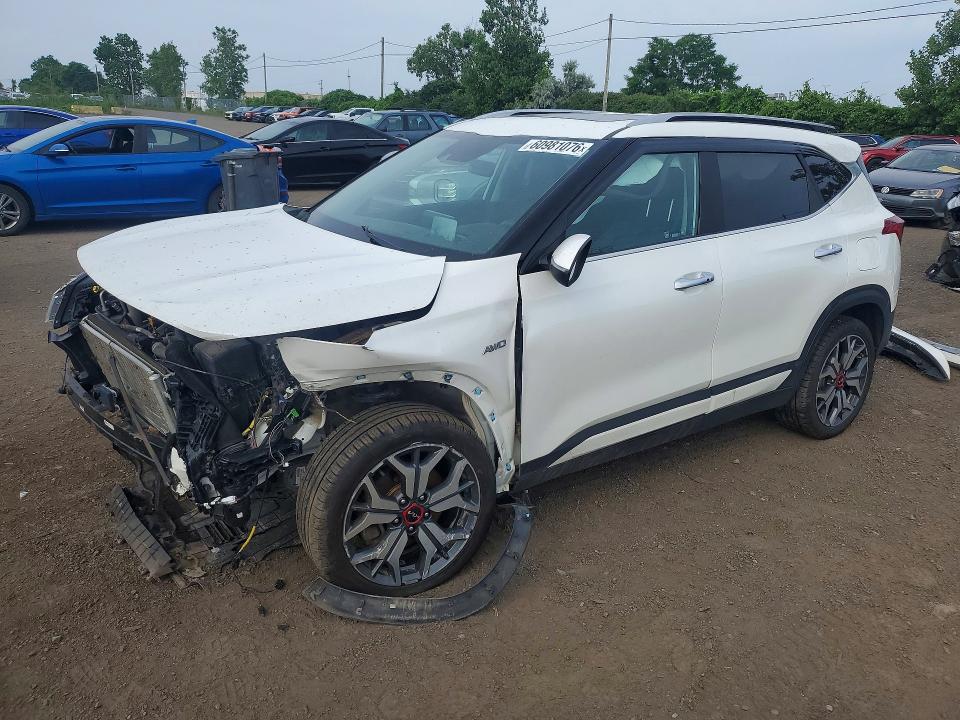 KIA SELTOS 2022 with VIN KNDETCA28N7267447 - Photo from auction