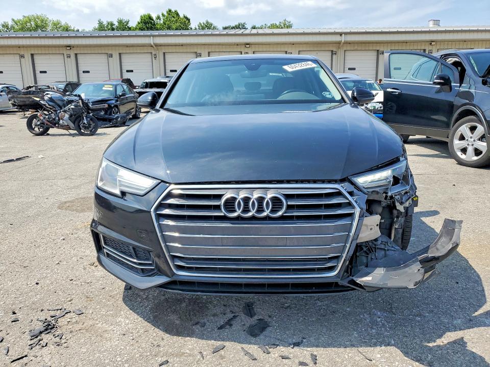 Photo 5 from auction – 2017 AUDI A4 with VIN WAUKMAF45HN048733