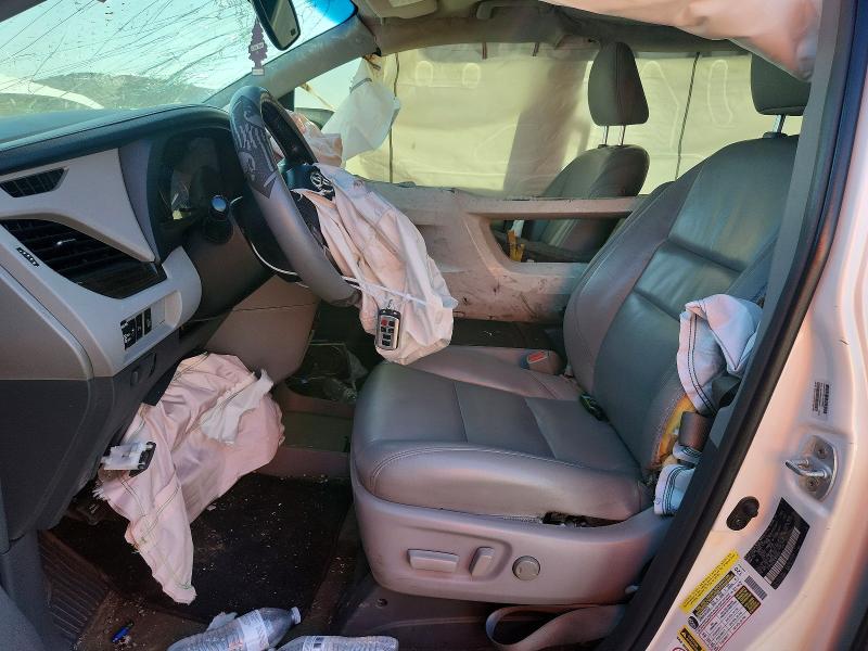 Photo 7 from auction – 2015 TOYOTA SIENNA with VIN 5TDYK3DC5FS683838