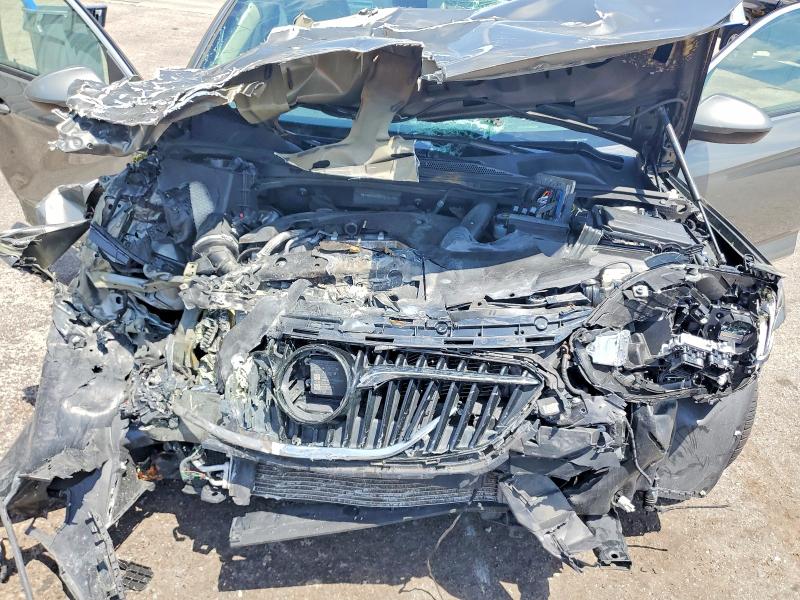 Photo 11 from auction – 2019 BUICK REGAL with VIN W04GR6SX0K1019415