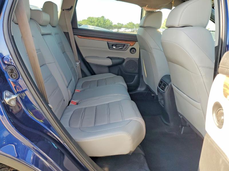 Photo 11 from auction – 2017 HONDA CR-V with VIN 5J6RW2H98HL070614
