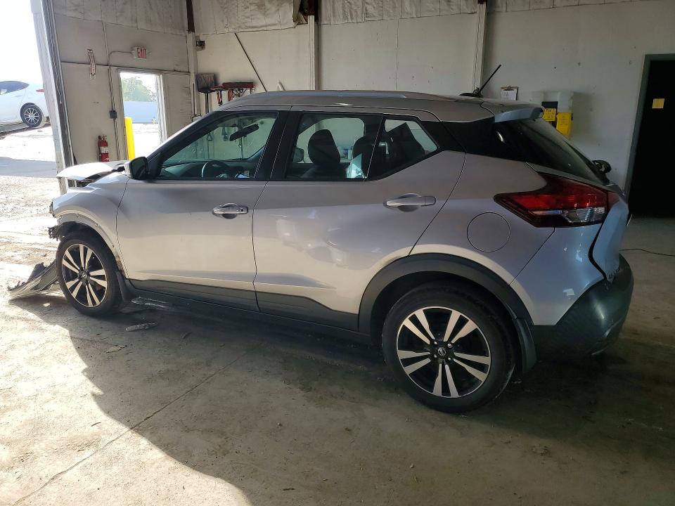 Photo 2 from auction – 2019 NISSAN KICKS with VIN 3N1CP5CU2KL569414