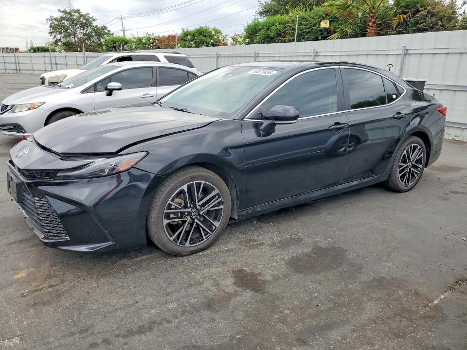 TOYOTA CAMRY 2025 with VIN 4T1DAACK6SU072085 - Photo from auction