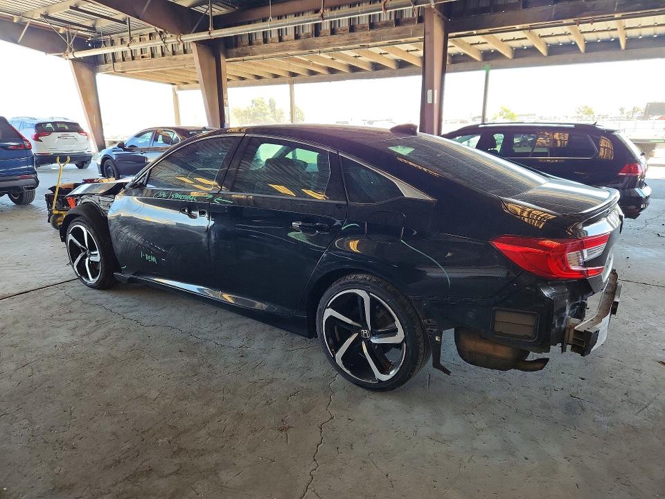 Photo 2 from auction – 2018 HONDA ACCORD with VIN 1HGCV1F30JA267982