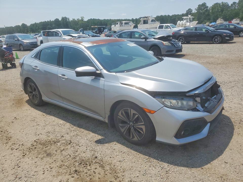 Photo 4 from auction – 2017 HONDA CIVIC with VIN SHHFK7H70HU216229